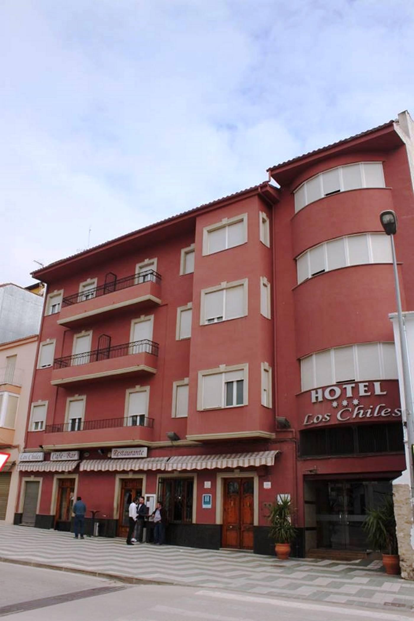 Hotel Los Chiles Villanueva Del Arzobispo Ngoại thất bức ảnh