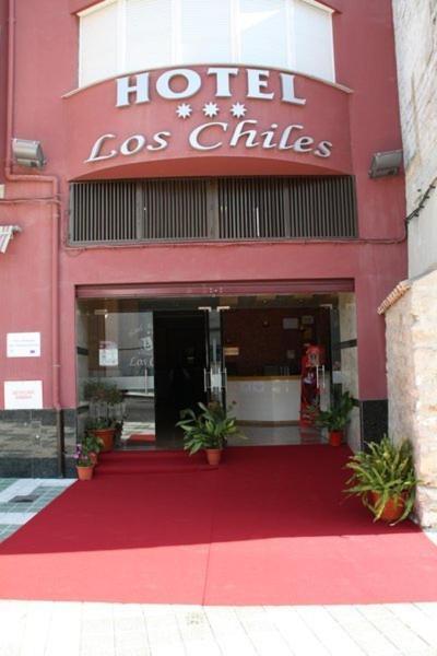 Hotel Los Chiles Villanueva Del Arzobispo Ngoại thất bức ảnh